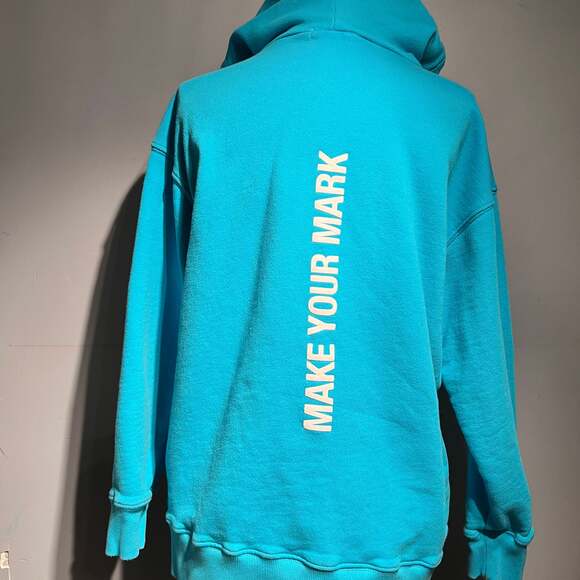 Peloton - Picture 3 of 7